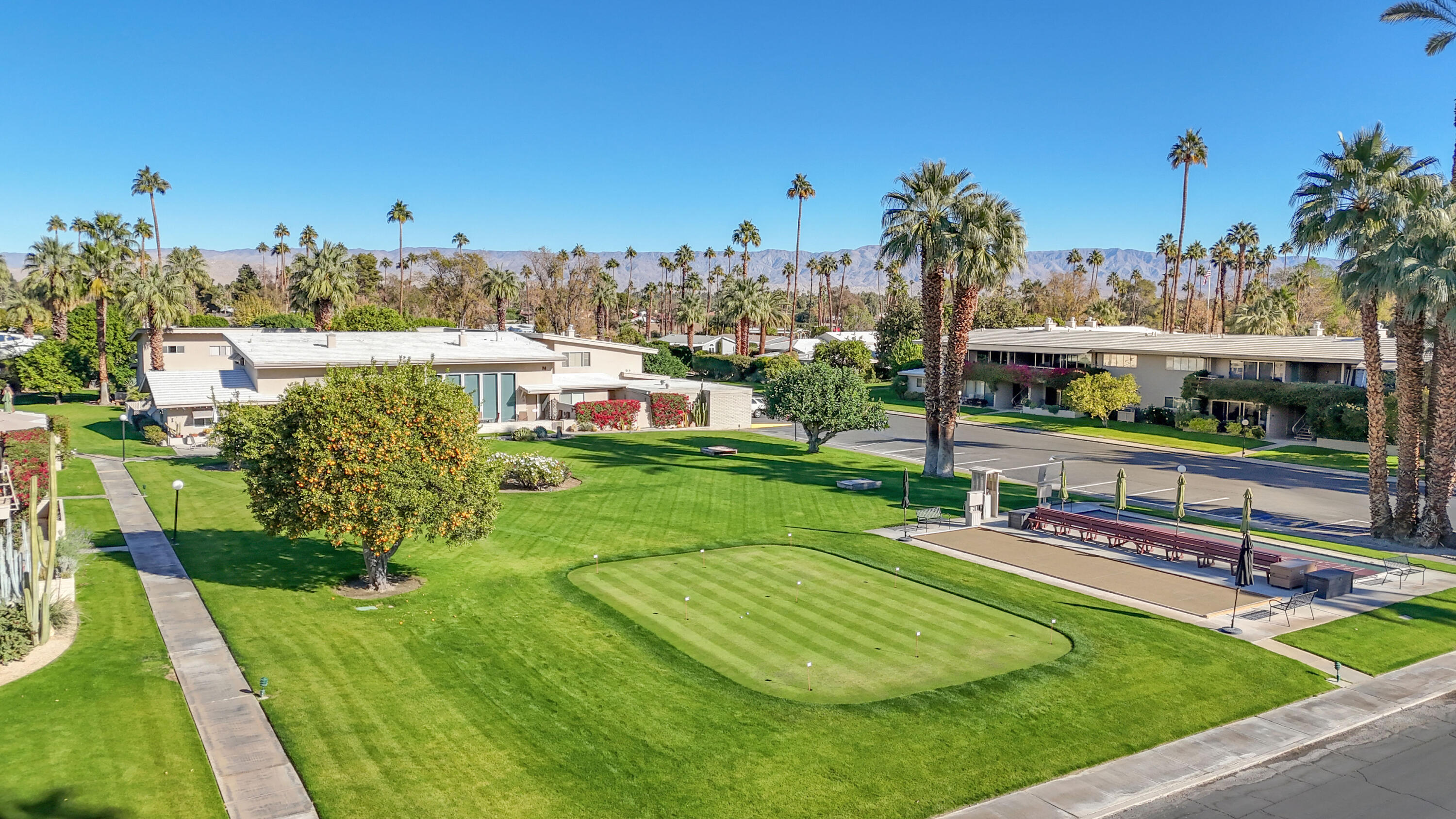 69850 Hwy 111 Rancho Mirage Ca, Unit 13 Rancho Mirage, CA 92270 - Photo 45 of 52 Putting Green