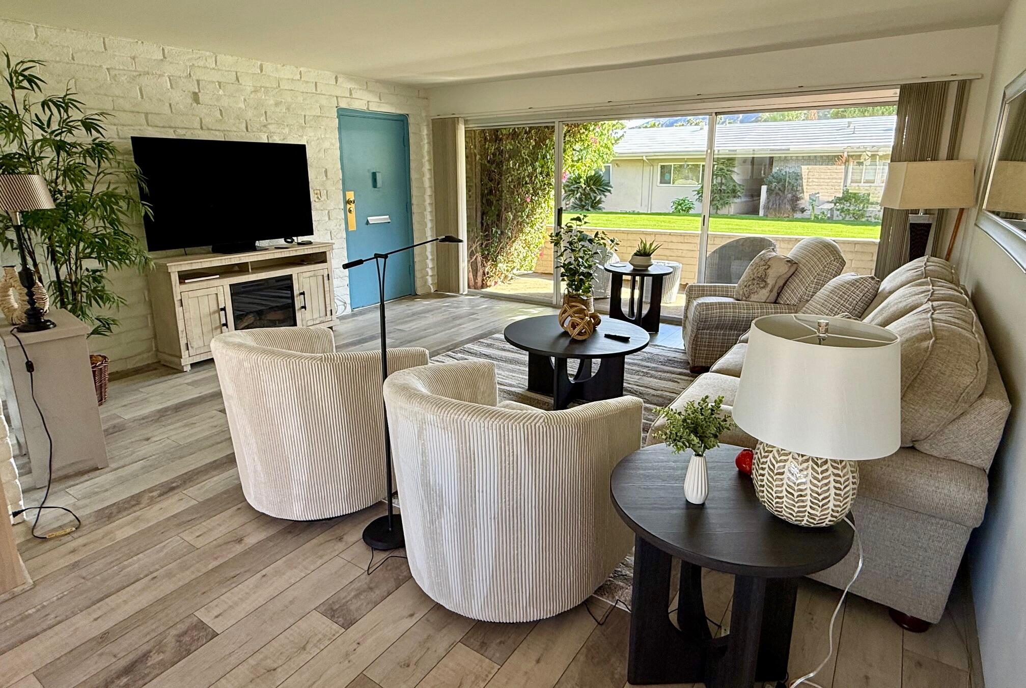 69850 Hwy 111 Rancho Mirage Ca, Unit 13 Rancho Mirage, CA 92270 - Photo 6 of 52 Sophisticated Furnisings