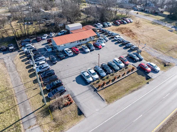 $9,000 | 637 South Lowry Street, Smyrna, TN 37167