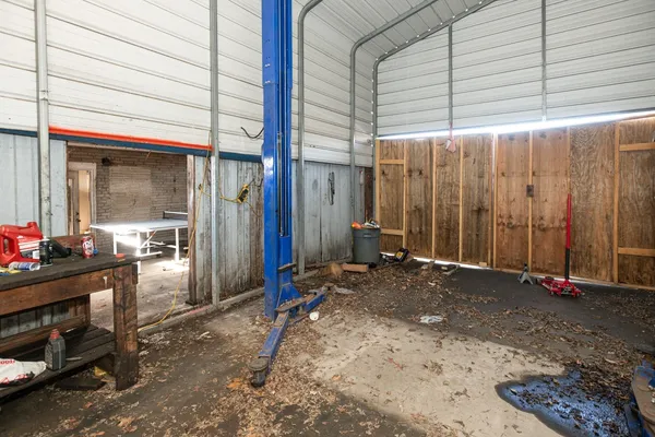 $9,000 | 637 South Lowry Street, Smyrna, TN 37167