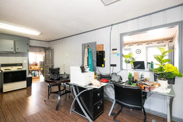 $9,000 | 637 South Lowry Street, Smyrna, TN 37167