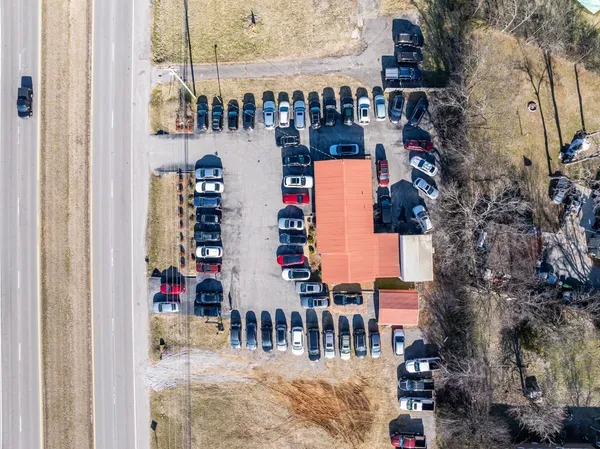 $9,000 | 637 South Lowry Street, Smyrna, TN 37167