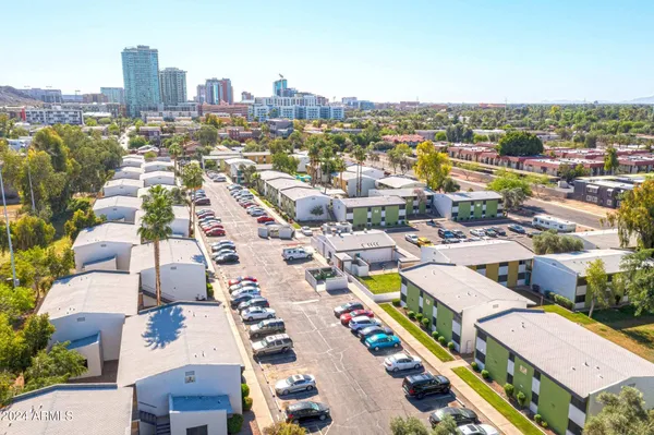 $1,159 | 615 South Hardy Drive, Unit 2, Tempe, AZ 85281