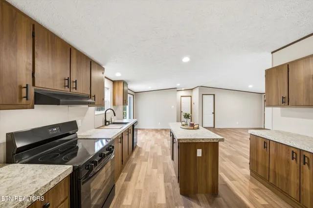 $246,000 | 252 Ledgerwood Lane, Kingston, TN 37763