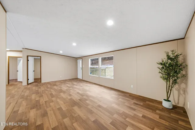 $246,000 | 252 Ledgerwood Lane, Kingston, TN 37763