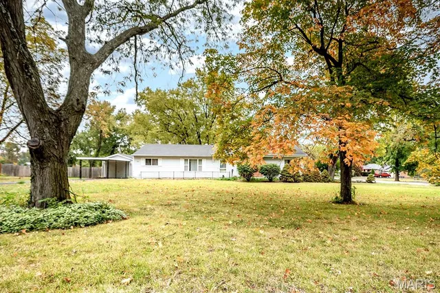 $200,000 | 311 Utz Lane, Hazelwood, MO 63042