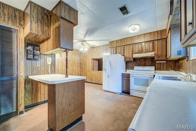 $200,000 | 311 Utz Lane, Hazelwood, MO 63042