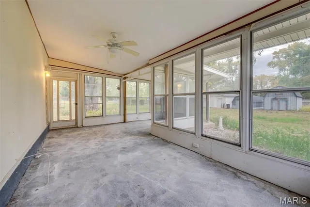 $200,000 | 311 Utz Lane, Hazelwood, MO 63042