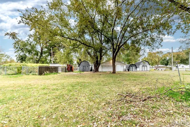 $200,000 | 311 Utz Lane, Hazelwood, MO 63042