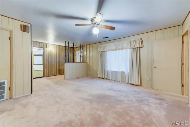 $200,000 | 311 Utz Lane, Hazelwood, MO 63042