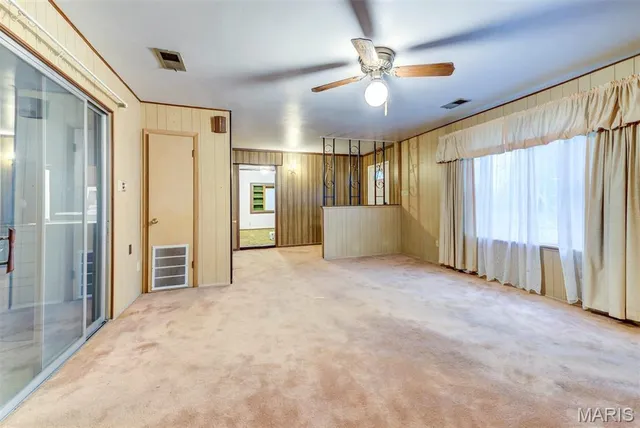 $200,000 | 311 Utz Lane, Hazelwood, MO 63042