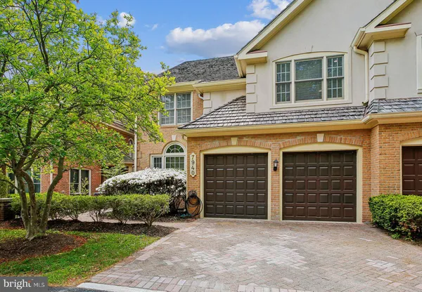 $1,185,000 | 7940 Turncrest Drive, Potomac, MD 20854