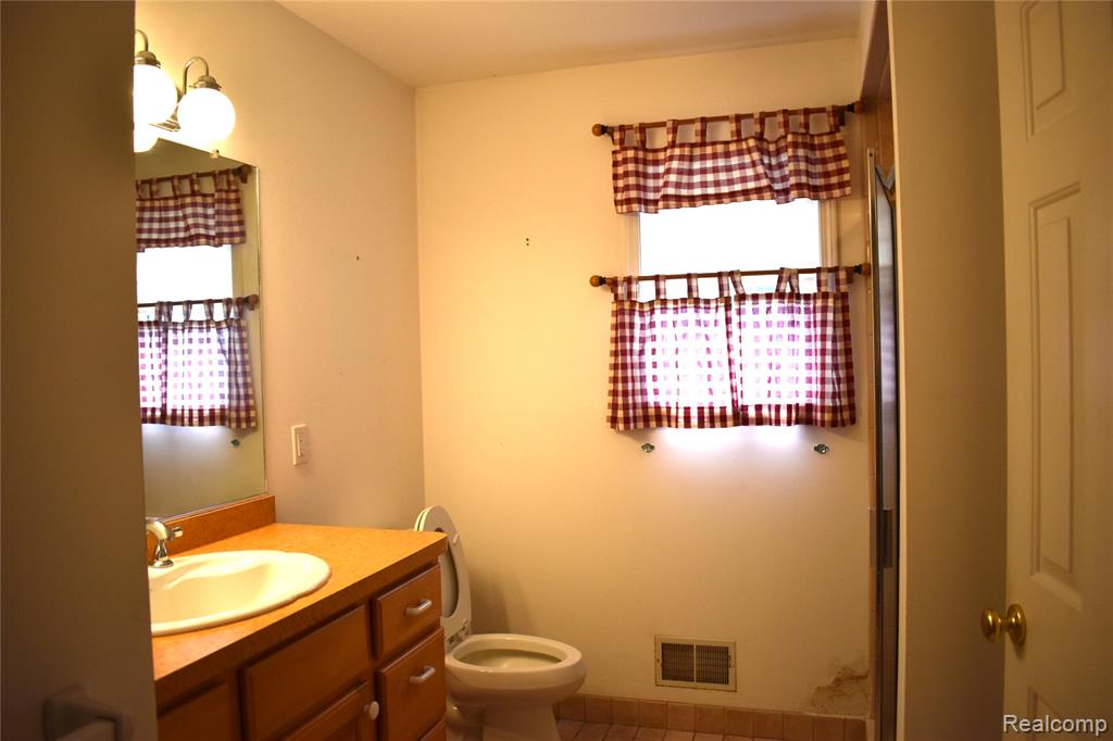 9701 Roberts Road Gregory, MI 48137 - Photo 20 of 39