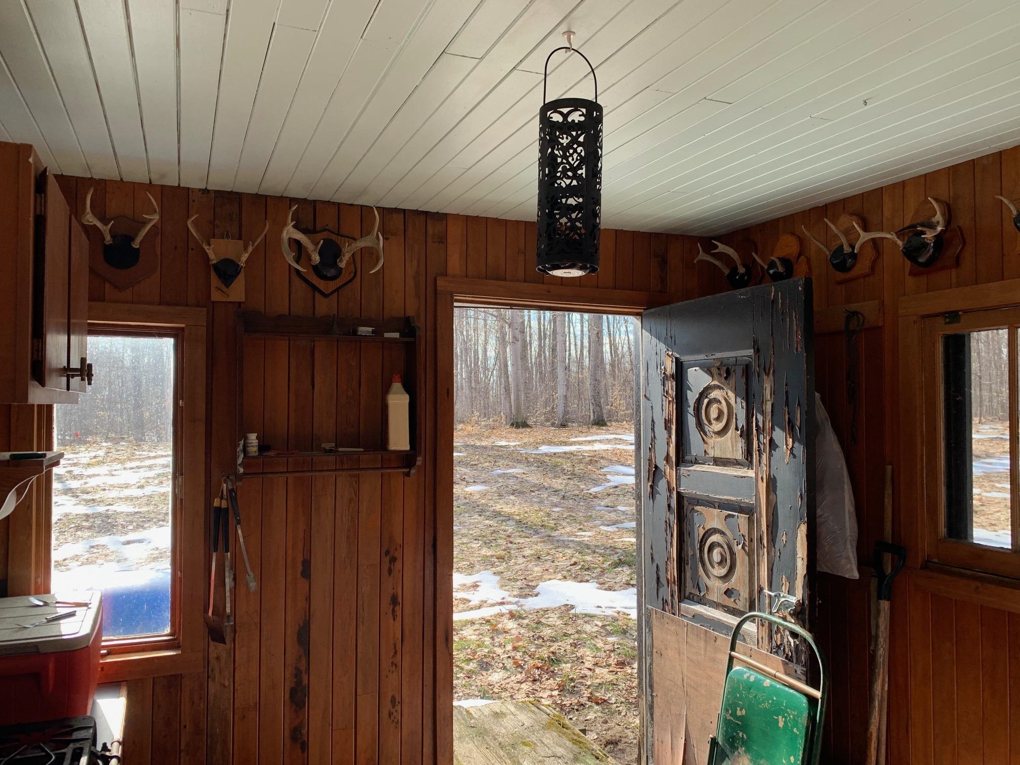 10 South Wheeler Road Maple City, MI 49664 - Photo 18 of 40