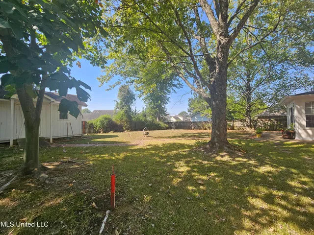 $299,000 | 1495 Holly Springs Road, Hernando, MS 38632