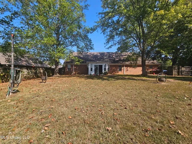 $299,000 | 1495 Holly Springs Road, Hernando, MS 38632