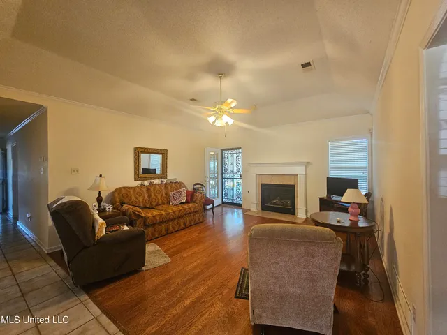 $299,000 | 1495 Holly Springs Road, Hernando, MS 38632