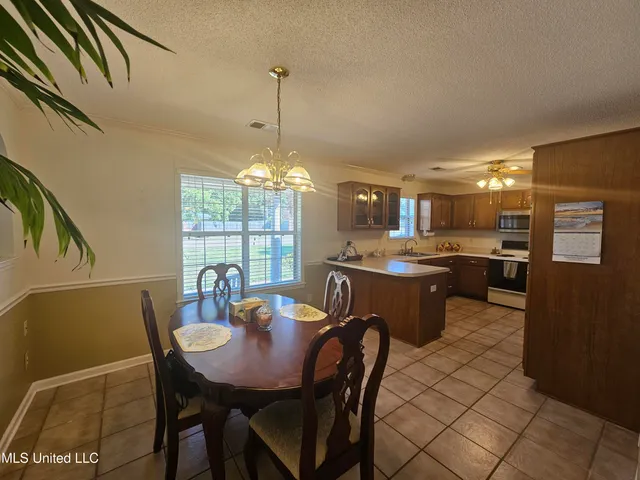 $299,000 | 1495 Holly Springs Road, Hernando, MS 38632