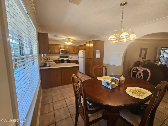 $299,000 | 1495 Holly Springs Road, Hernando, MS 38632