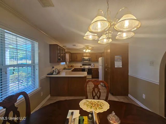 $299,000 | 1495 Holly Springs Road, Hernando, MS 38632