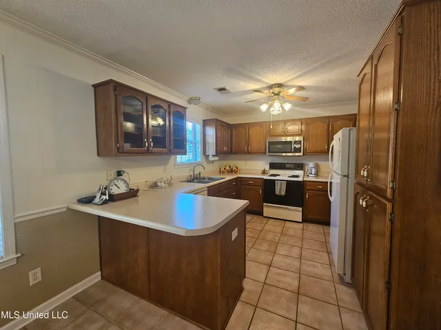 $299,000 | 1495 Holly Springs Road, Hernando, MS 38632