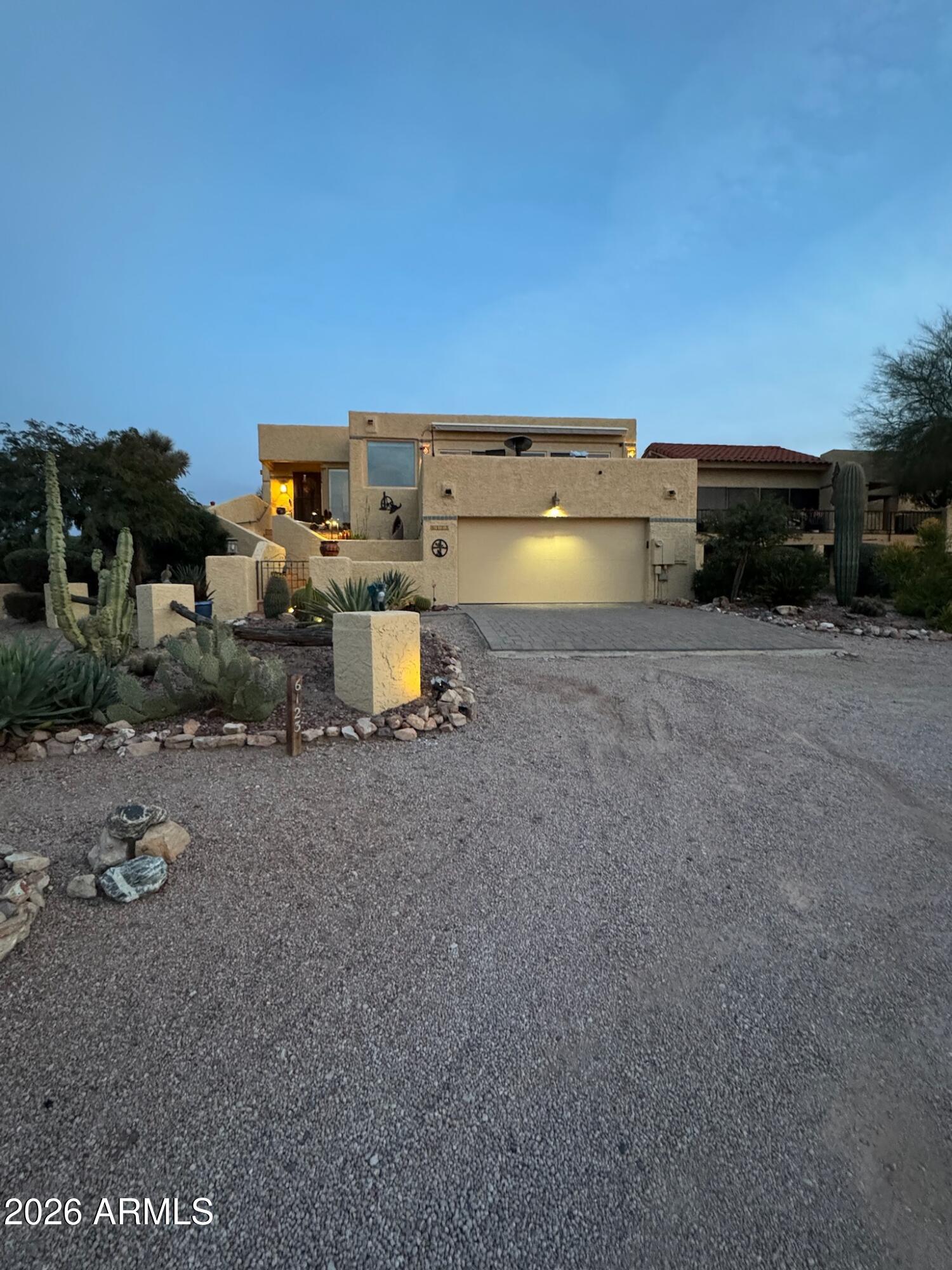 6123 South Kings Ranch Road Gold Canyon, AZ 85118 - Photo 2 of 42 Dusk