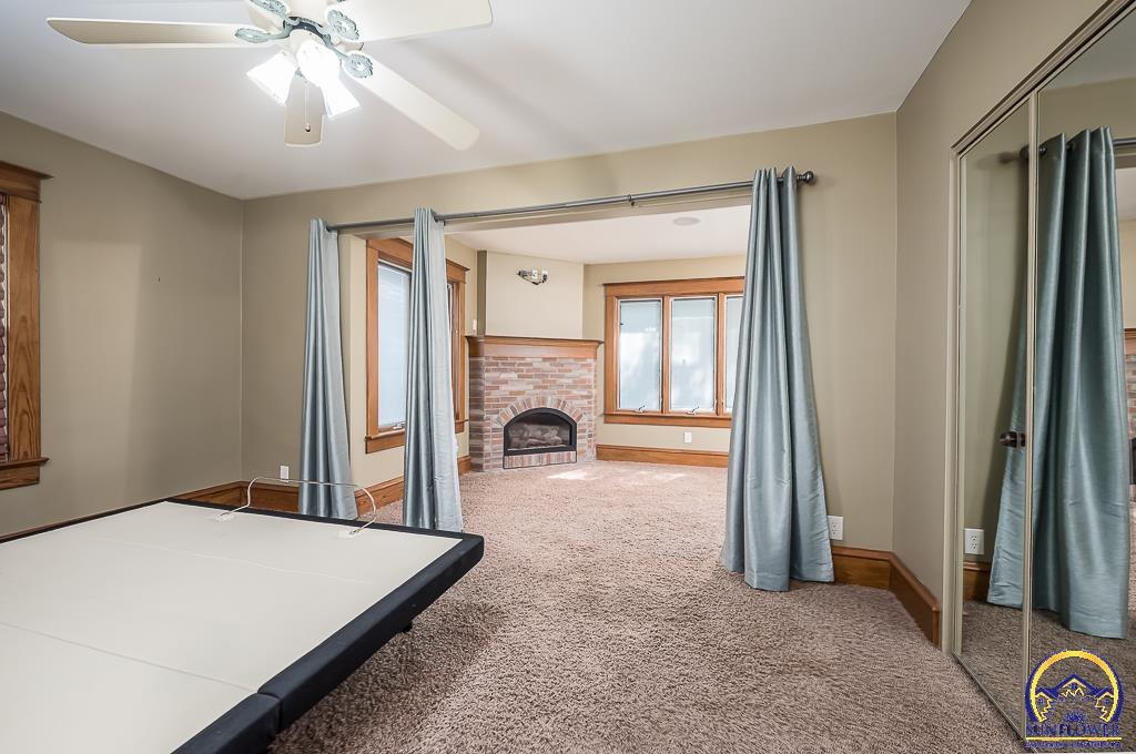 412 North Elm Street Perry, KS 66073 - Photo 16 of 56