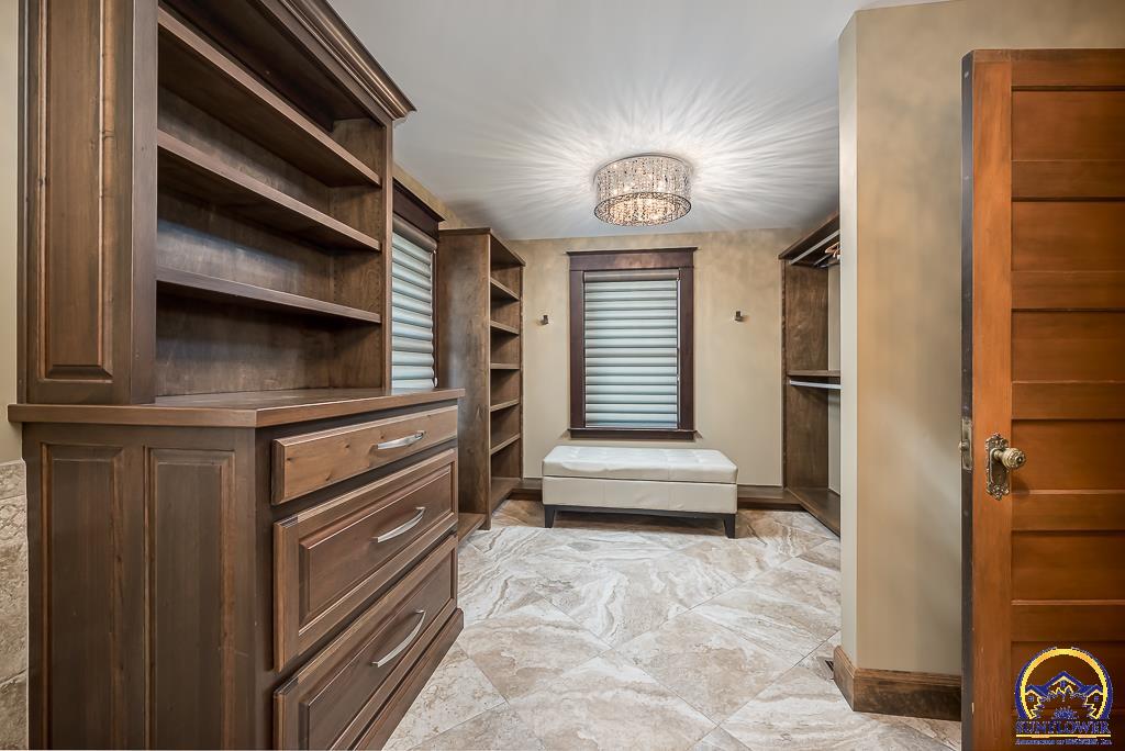 412 North Elm Street Perry, KS 66073 - Photo 21 of 56