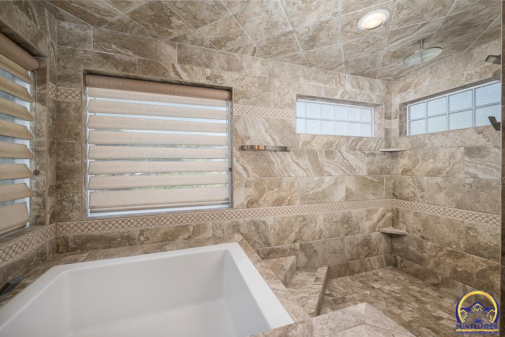 412 North Elm Street Perry, KS 66073 - Photo 22 of 56