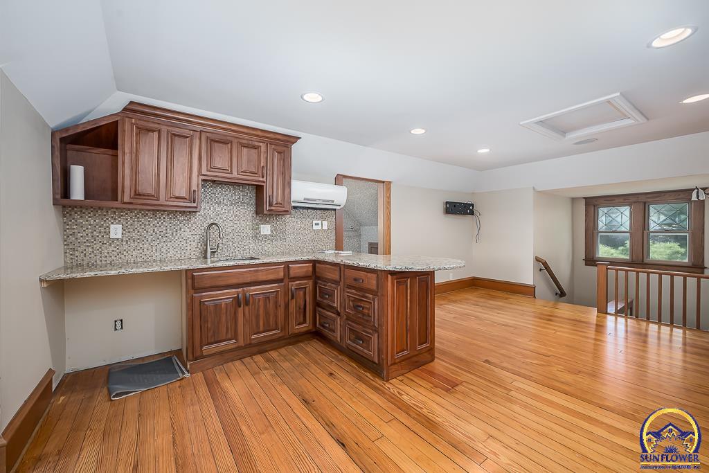 412 North Elm Street Perry, KS 66073 - Photo 26 of 56