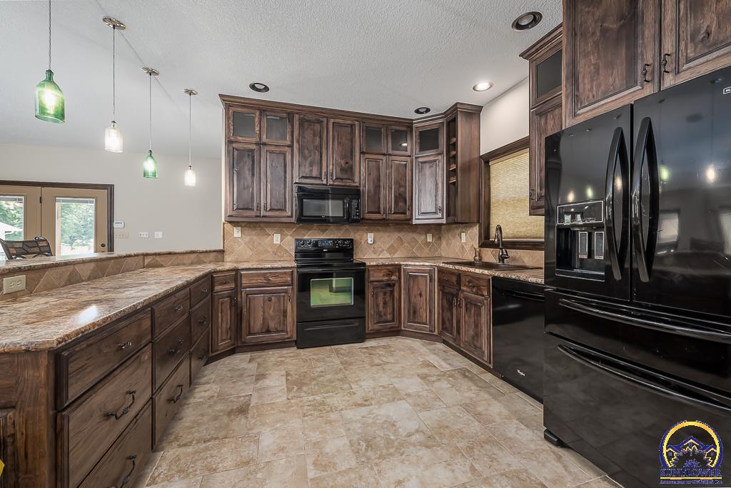 412 North Elm Street Perry, KS 66073 - Photo 41 of 56