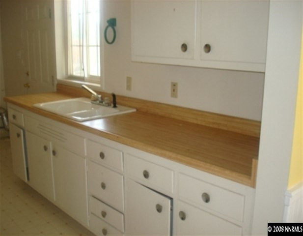 13223 Mt Logan Street Reno, NV 89506 - Photo 3 of 5 Photo 3