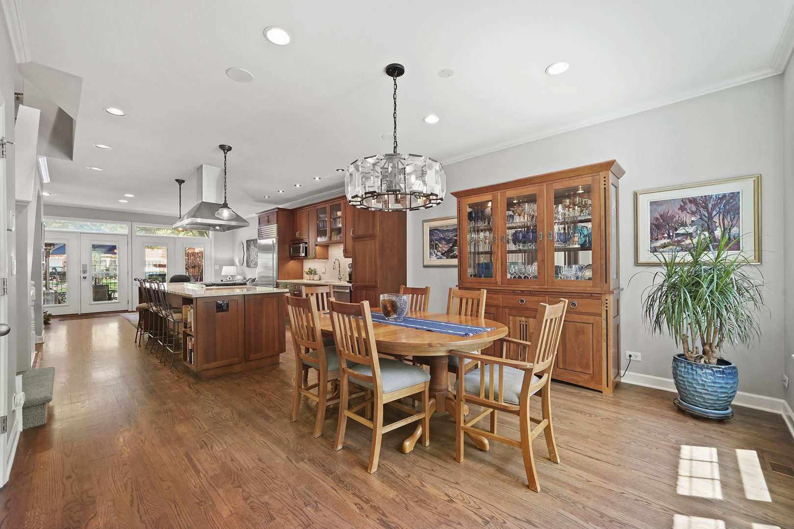 244 West Scott Street Chicago, IL 60610 - Photo 6 of 35