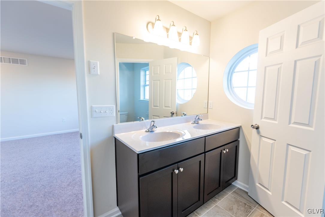 3976 Mink Road Emmaus, PA 18049 - Photo 15 of 25 Gallery Image 15