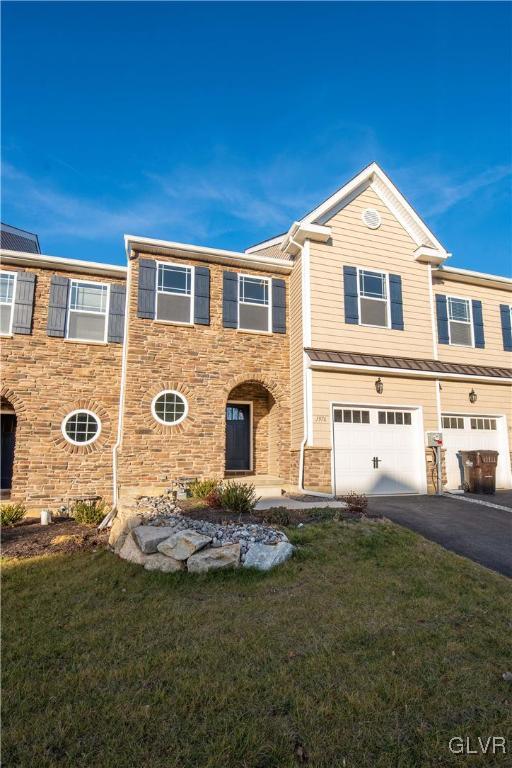 3976 Mink Road Emmaus, PA 18049 - Photo 2 of 25 Gallery Image 2
