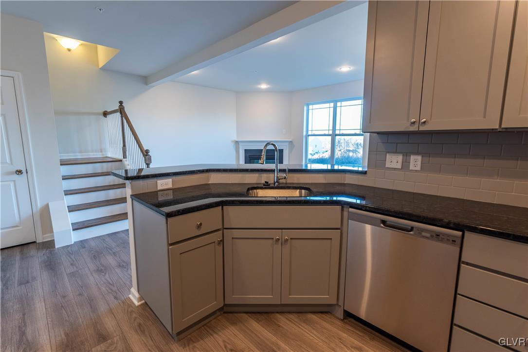 3976 Mink Road Emmaus, PA 18049 - Photo 7 of 25 Gallery Image 7