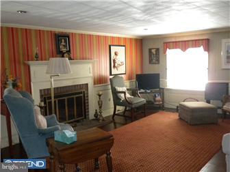 364 Springhouse Road King of Prussia, PA 19406 - Photo 2 of 12 Family Room