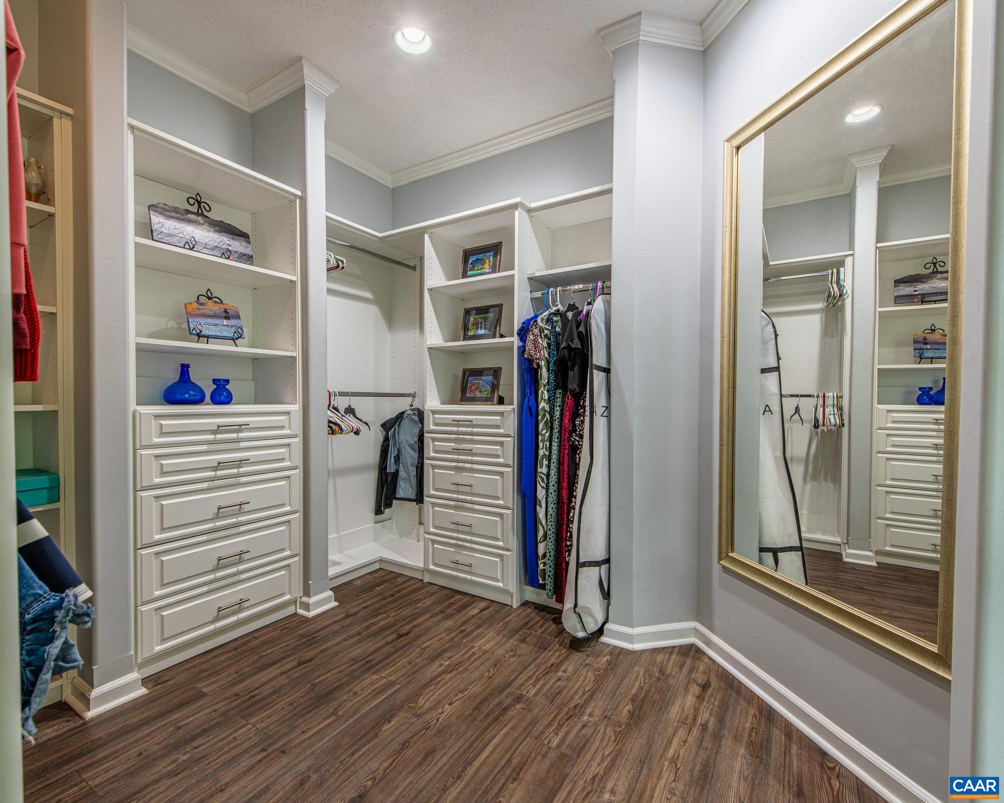 2016 Deep Creek Road Palmyra, VA 22963 - Photo 15 of 44 Custom SHELVING & CLOSET SYSTEM