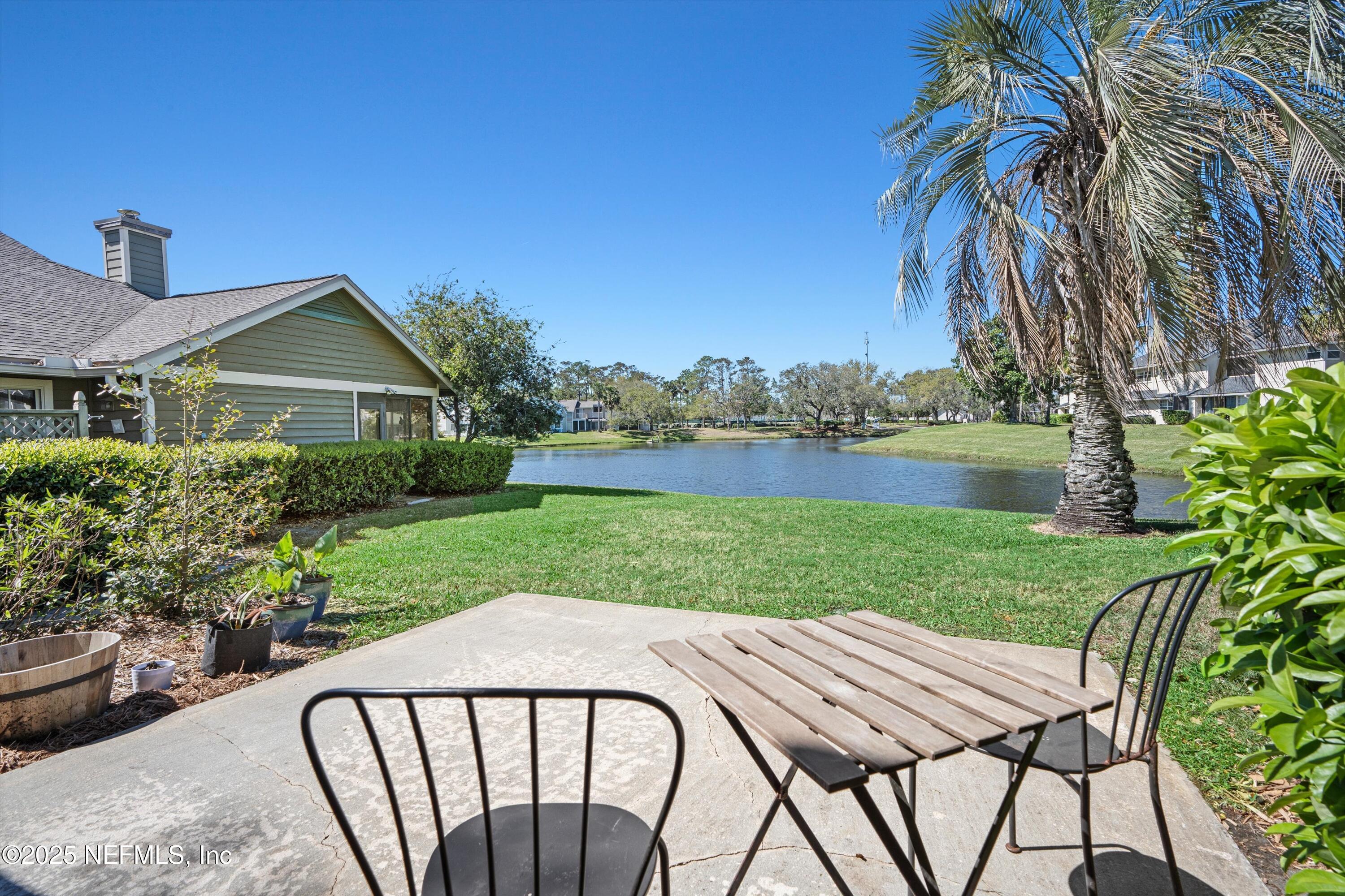 701 Tournament Road Ponte Vedra Beach, FL 32082 - Photo 13 of 28 13-Please have a seat! How many birds do