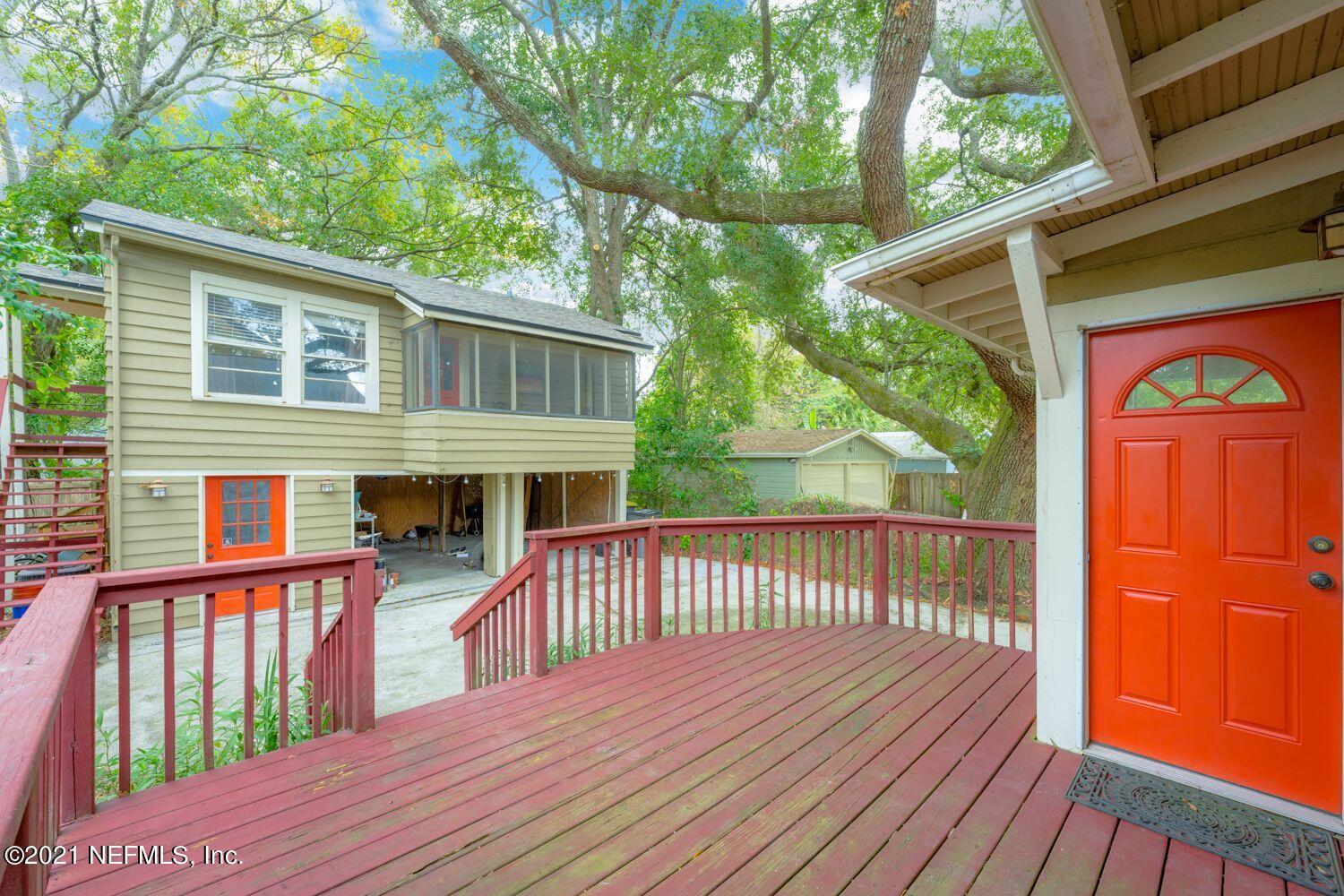 2835 Post Street Jacksonville, FL 32205 - Photo 18 of 30 a view of a wooden deck front of house