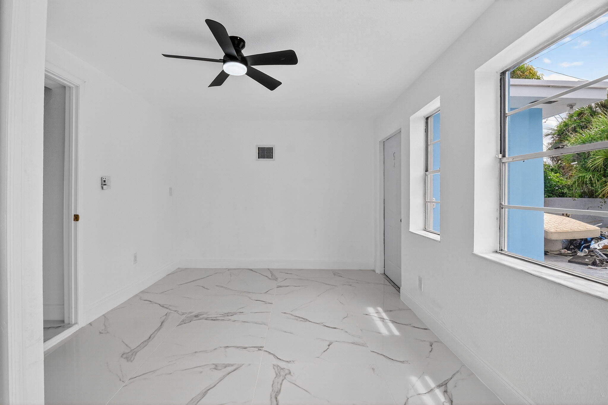 1249 West 7th Street Riviera Beach, FL 33404 - Photo 16 of 31 19-web-or-mls-021_DSC_1003