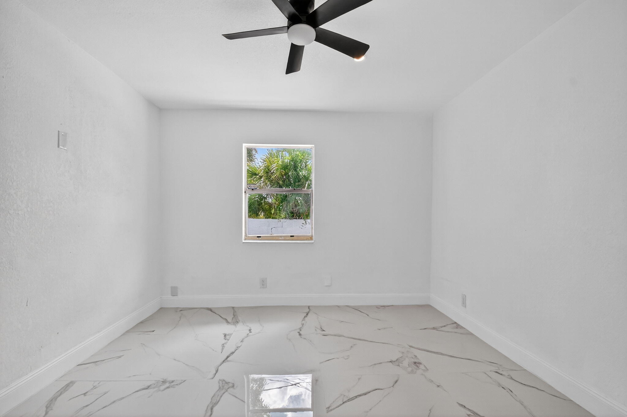 1249 West 7th Street Riviera Beach, FL 33404 - Photo 24 of 31 28-web-or-mls-032_DSC_1063
