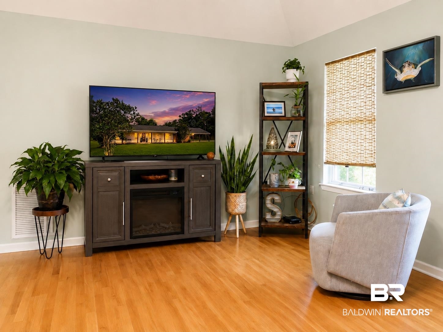 21733 Sedlack Road Silverhill, AL 36576 - Photo 8 of 22 Interior living space featuring light wood-finish flooring