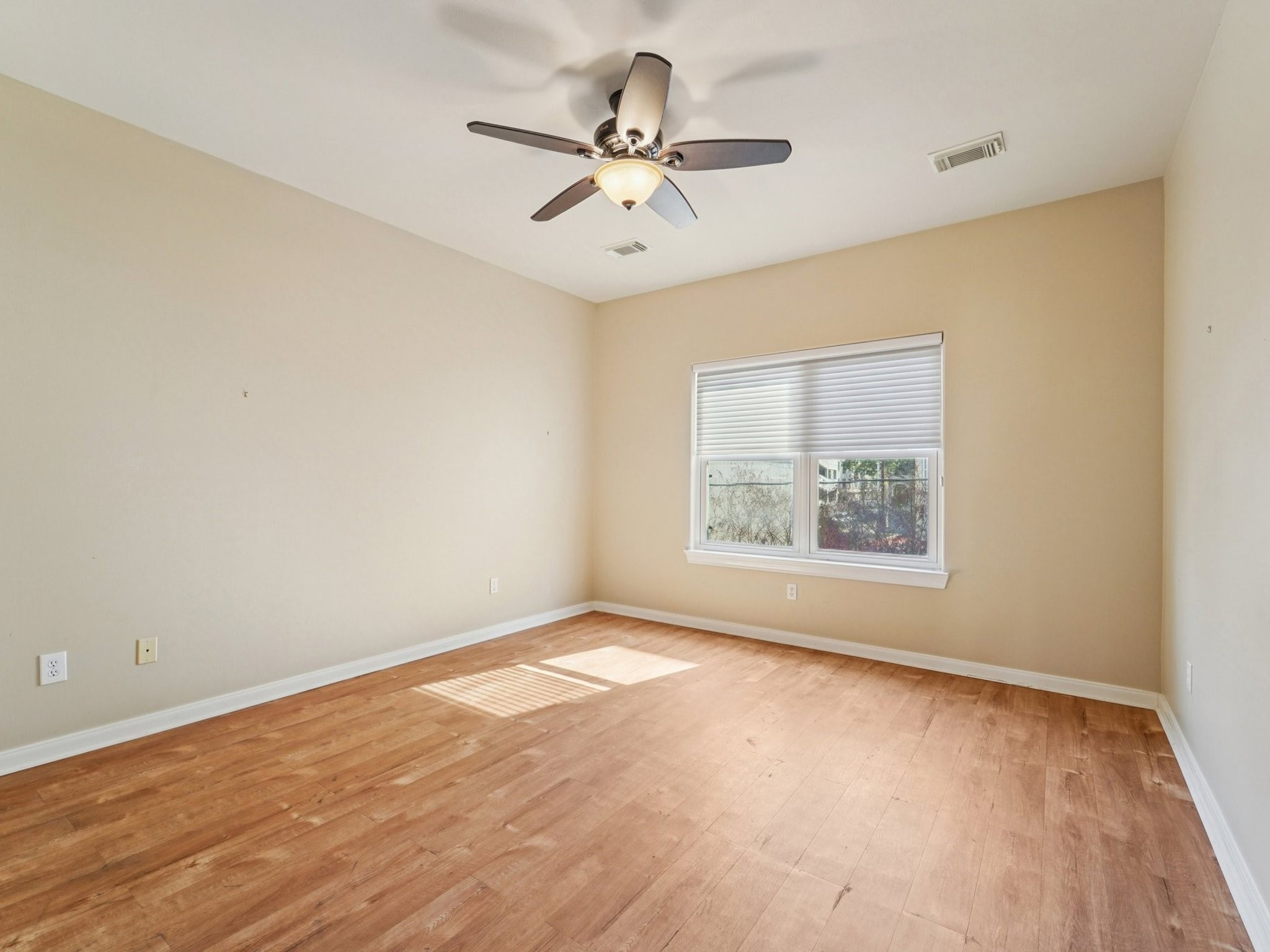 1951 West Clay Street Houston, TX 77019 - Photo 31 of 49 Bedroom 2 is spacious and has an abundance of natural light.