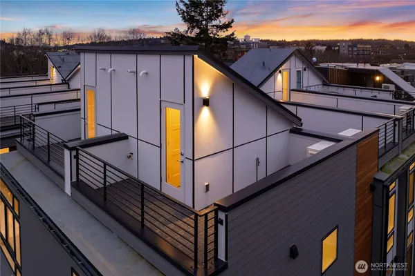 $698,000 | 5515 C 9th Avenue Northwest, Seattle, WA 98107