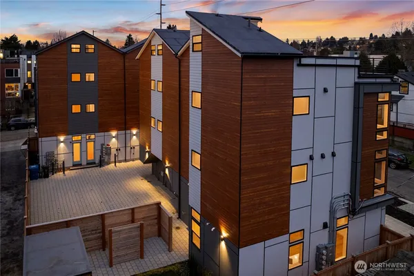 $698,000 | 5515 C 9th Avenue Northwest, Seattle, WA 98107