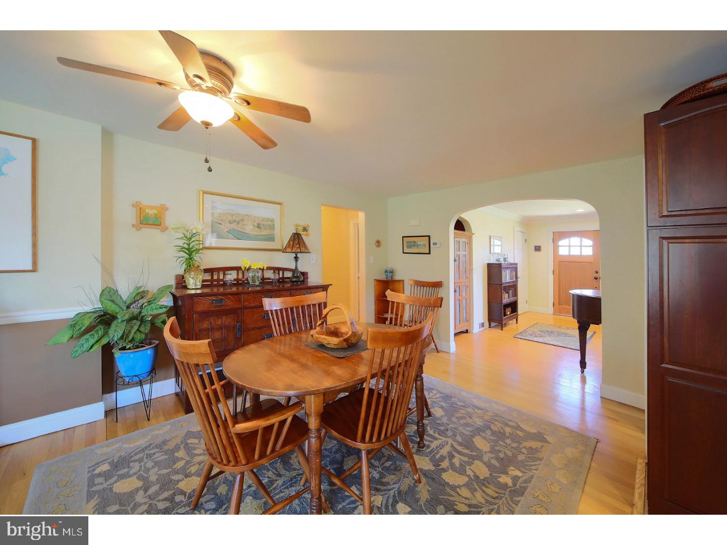 238 Pennington Harbourton Road Pennington, NJ 08534 - Photo 4 of 25