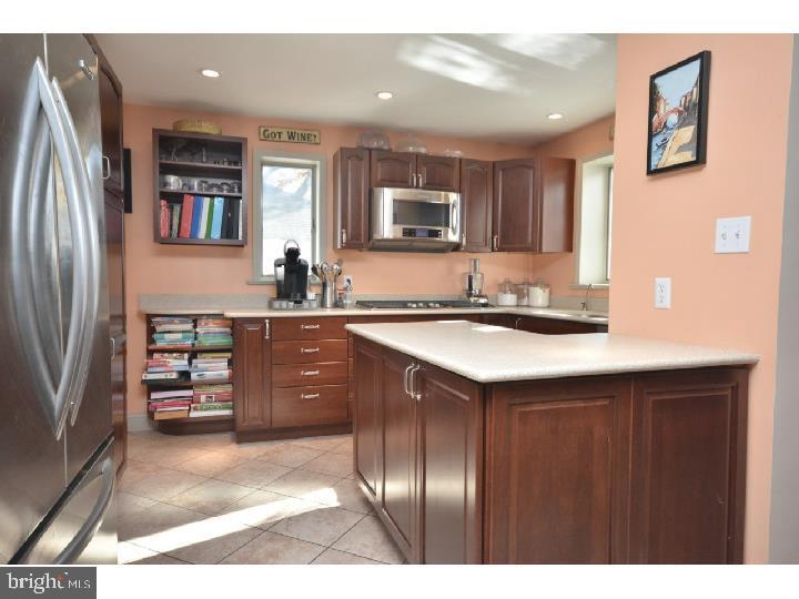 238 Pennington Harbourton Road Pennington, NJ 08534 - Photo 5 of 25