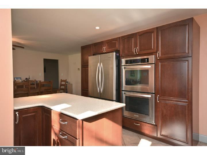 238 Pennington Harbourton Road Pennington, NJ 08534 - Photo 6 of 25