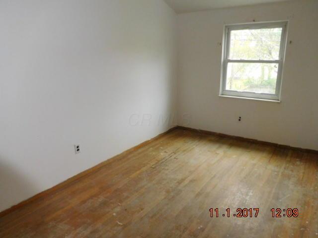 3759 Briggs Road Columbus, OH 43228 - Photo 12 of 34 Gallery Image 12